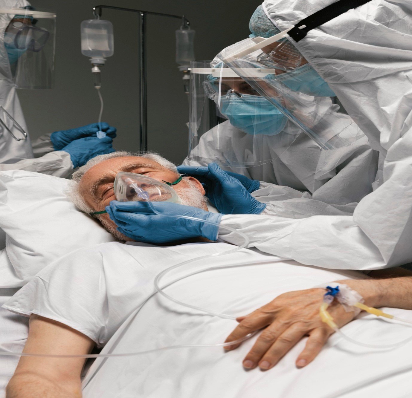 Care for Critical Illness: Essential Tips for Families and Caregivers from Jaslok Hospital