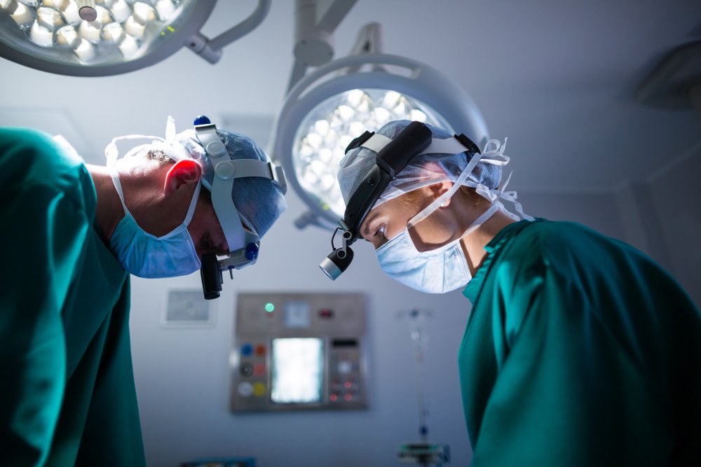 Is Robotic Surgery Right for You? What Patients Should Know