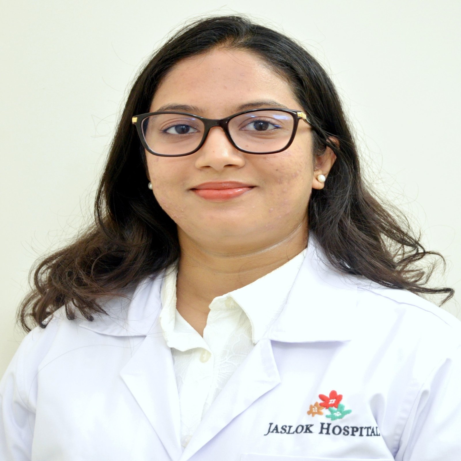 Dr. Divya Vilas Pujari