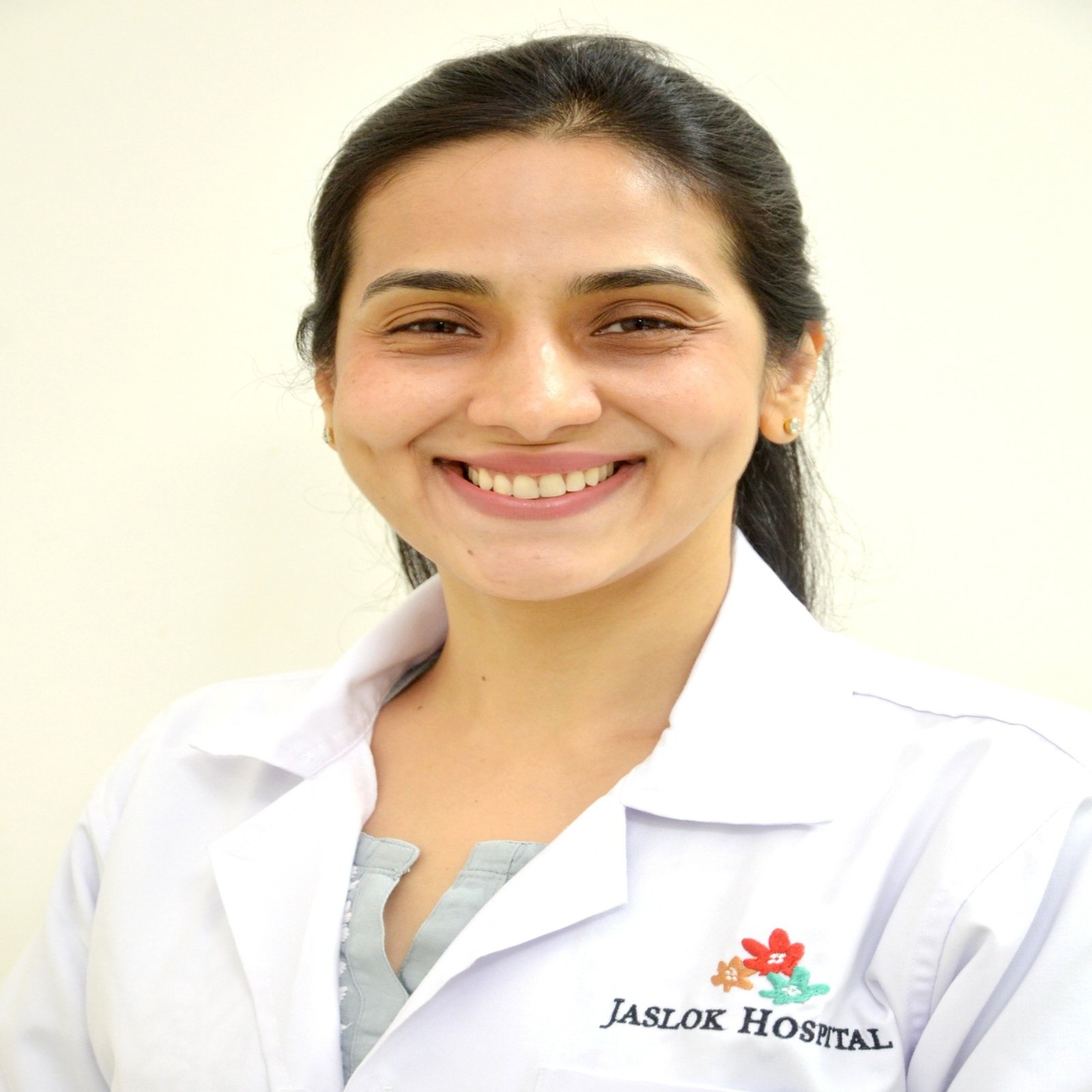 Dr. Dheera Samdariya