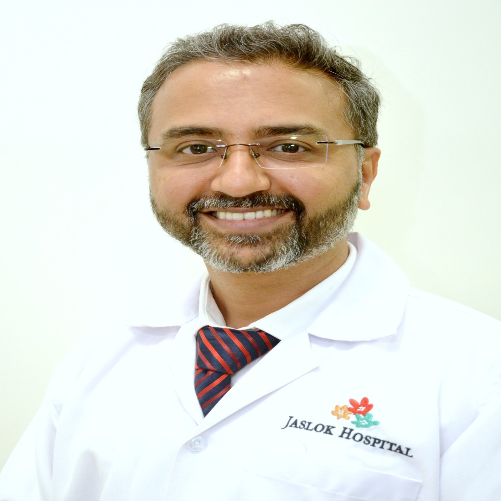 Dr. Saurabh Kavi